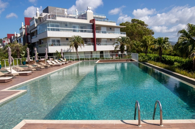 Apartamento no Campeche com 3 dormitórios 1 suíte e 2 vagas: 37ª foto da galeria de imagens do imóvel
