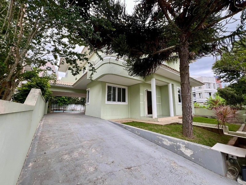 Casa em Jurere internacional a venda com 4 dormitórios 3 suítes: 18ª foto da galeria de imagens do imóvel