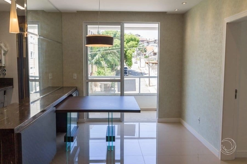 Apartamento no Abraão com 3 dormitórios, sendo 1 suíte e 2 vagas: 3ª foto da galeria de imagens do imóvel