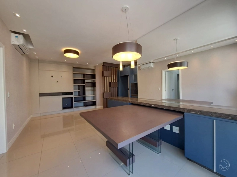Apartamento no Abraão com 3 dormitórios, sendo 1 suíte e 2 vagas: 1ª foto da galeria de imagens do imóvel