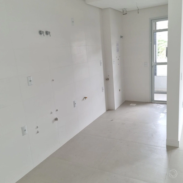 Apartamento na Trindade com 2 dormitórios 1 suíte e 1 vaga: 6ª foto da galeria de imagens do imóvel