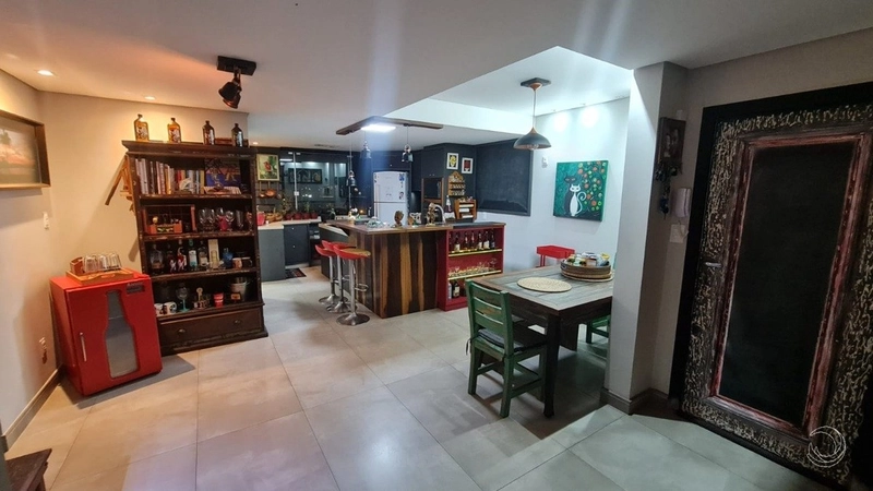 Apartamento em Coqueiro com 2 dormitórios 1 suíte e 1 vaga: 8ª foto da galeria de imagens do imóvel