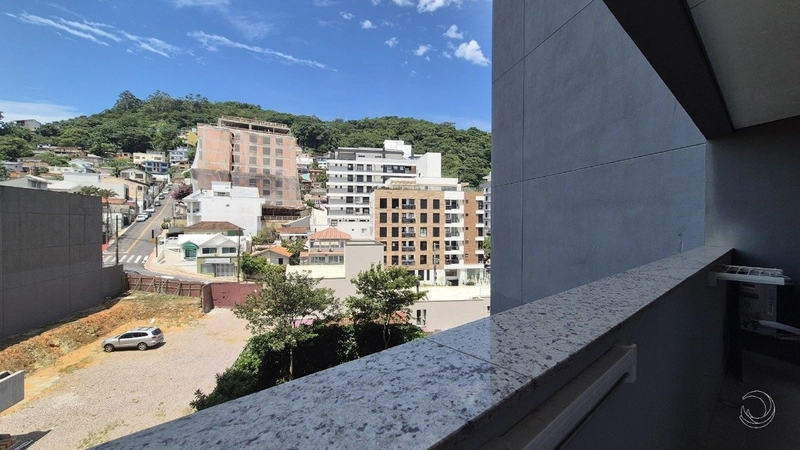 Apartamento no Centro mobiliado com 2 dormitórios 1 suíte e 1 vaga: 5ª foto da galeria de imagens do imóvel