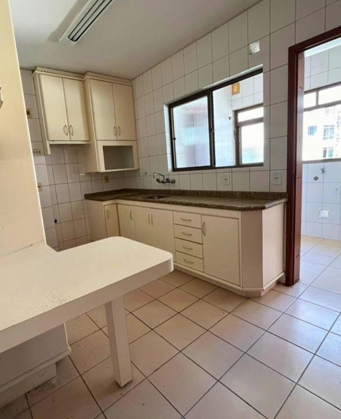 Apartamento no |Centro com e dormitórios com 1 suíte e 1 vaga: 4ª foto da galeria de imagens do imóvel