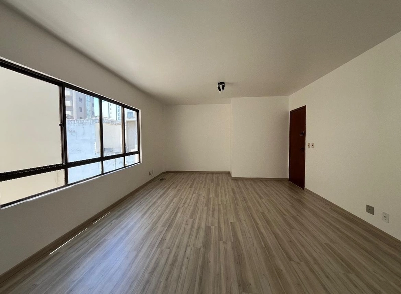 Apartamento no |Centro com e dormitórios com 1 suíte e 1 vaga: 1ª foto da galeria de imagens do imóvel