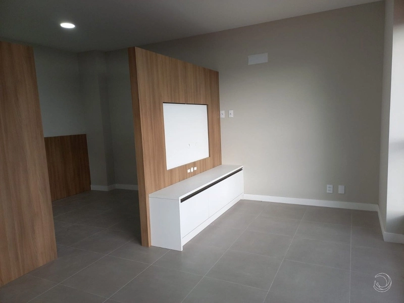Apartamento a venda no Centro com 1 dormitórios e 1 vaga: 3ª foto da galeria de imagens do imóvel