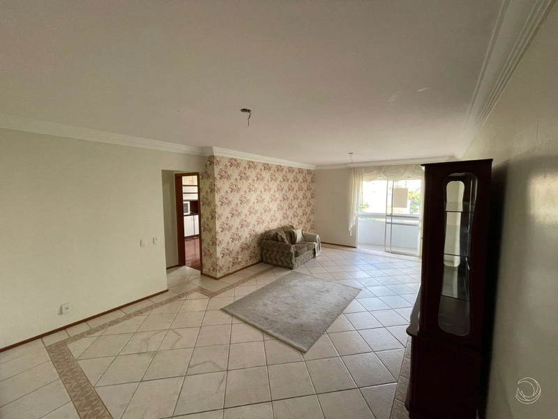 Apartamento no Centro com 3 dormitórios 1 suíte e 2 vagas - 113m³: 1ª foto da galeria de imagens do imóvel