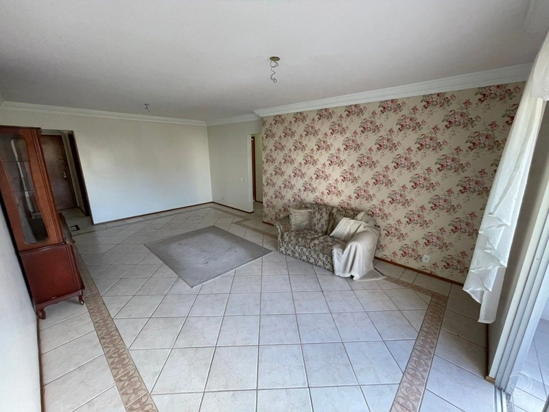 Apartamento no Centro com 3 dormitórios 1 suíte e 2 vagas - 113m³: 2ª foto da galeria de imagens do imóvel