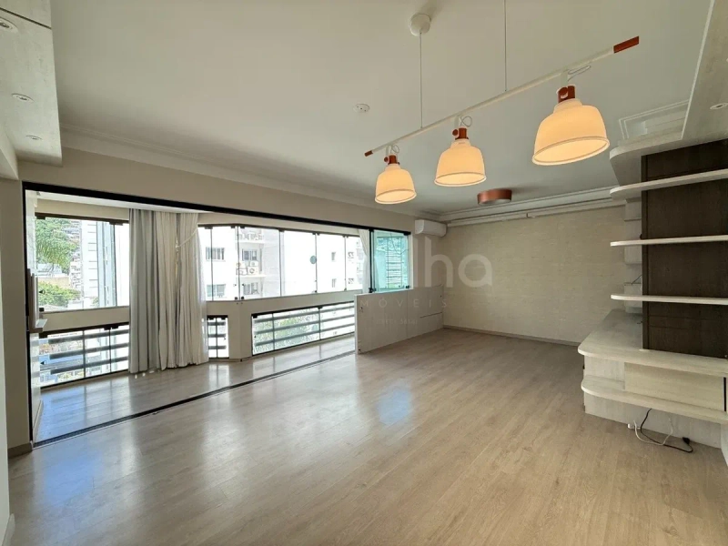 Apartamento no a Centro com 3 dormitórios sendo 1 suíte e 2 vagas: 1ª foto da galeria de imagens do imóvel