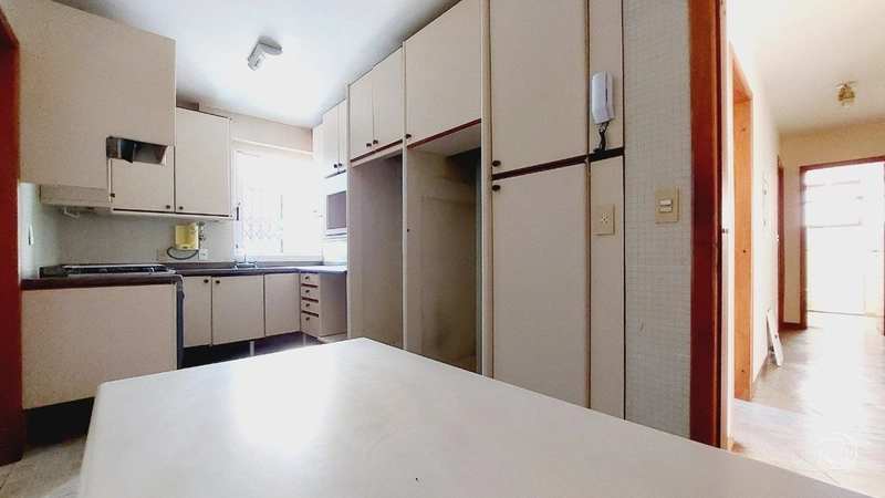 Apartamento no Centro com 4 dormitórios, sendo 2 suítes com 2 vagas: 24ª foto da galeria de imagens do imóvel