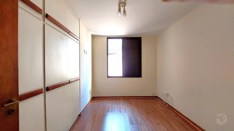 Apartamento no Centro com 4 dormitórios, sendo 2 suítes com 2 vagas: 16ª foto da galeria de imagens do imóvel