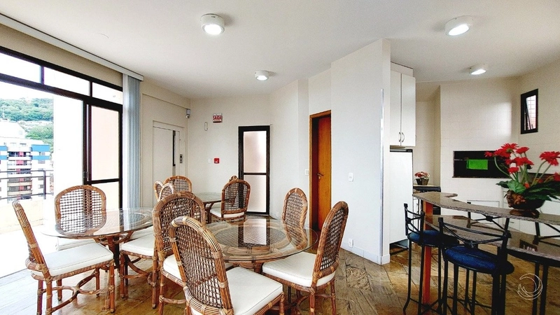 Apartamento no Centro com 4 dormitórios, sendo 2 suítes com 2 vagas: 27ª foto da galeria de imagens do imóvel