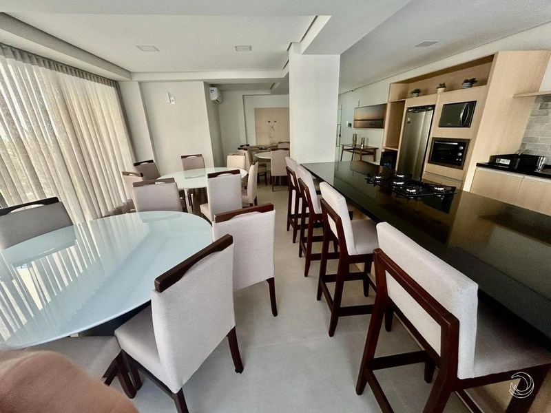 Apartamento em Coqueiros novo com 2 dormitórios 1 suíte e 2 vagas: 10ª foto da galeria de imagens do imóvel