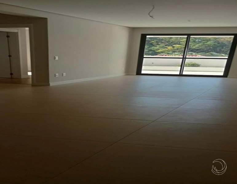 Apartamento em Coqueiros novo com 2 dormitórios 1 suíte e 2 vagas: 3ª foto da galeria de imagens do imóvel