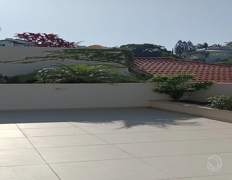 Apartamento em Coqueiros novo com 2 dormitórios 1 suíte e 2 vagas: 5ª foto da galeria de imagens do imóvel