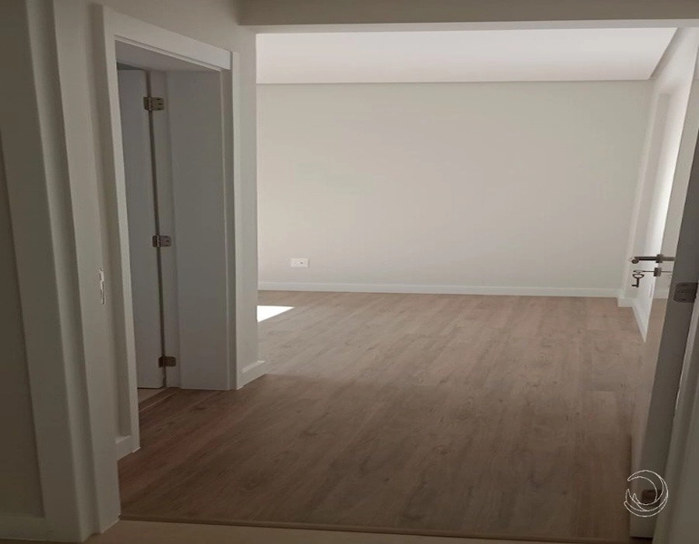 Apartamento em Coqueiros novo com 2 dormitórios 1 suíte e 2 vagas: 9ª foto da galeria de imagens do imóvel