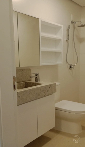 Apartamento em Coqueiros novo com 2 dormitórios 1 suíte e 2 vagas: 8ª foto da galeria de imagens do imóvel
