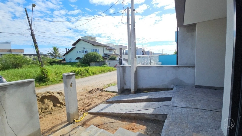 Casa nova no bairro Carianos, com 03 dormitórios, sendo 01 suíte: 21ª foto da galeria de imagens do imóvel