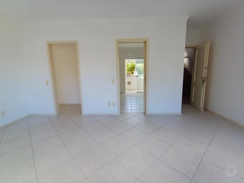 Apartamento a venda no Saco Grande com 3 dormitórios 1 suíte e 2 vagas: 4ª foto da galeria de imagens do imóvel