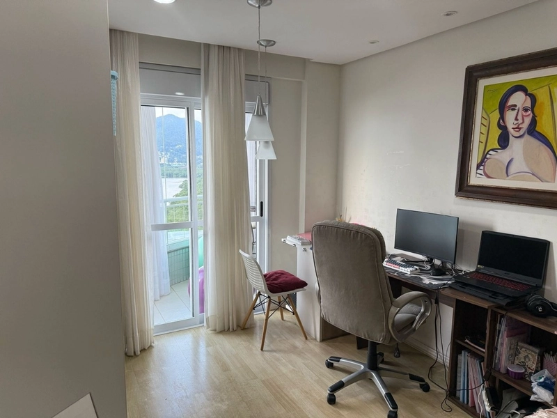 Apartamento vista Mar no João Paulo com 4 dormitórios 3 S e 2 vagas: 18ª foto da galeria de imagens do imóvel