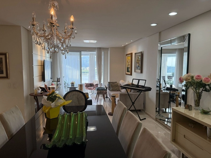 Apartamento vista Mar no João Paulo com 4 dormitórios 3 S e 2 vagas: 3ª foto da galeria de imagens do imóvel