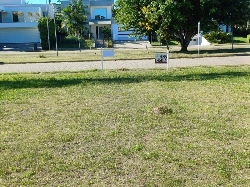 Terreno em Jurere internacional a venda com 591 m² de área: 2ª foto da galeria de imagens do imóvel