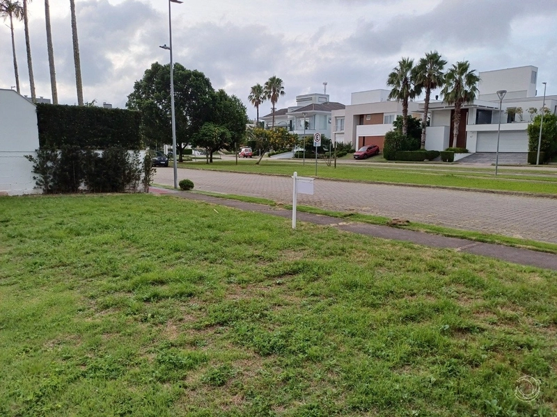 Terreno em Jurere internacional a venda com 591 m² de área: 10ª foto da galeria de imagens do imóvel