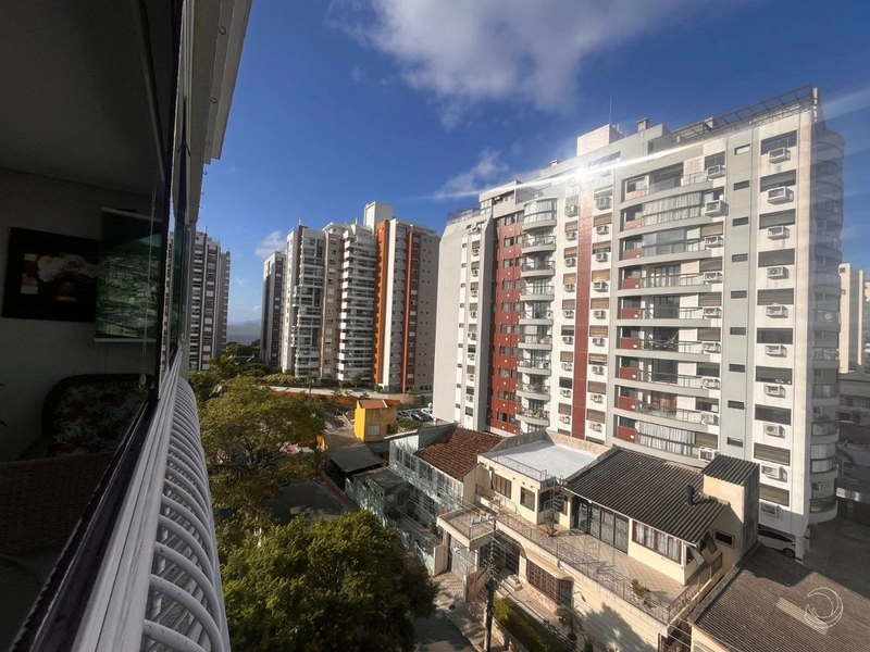 Apartamento na Agronômica com 3 dormitórios, sendo 2 suíte e 2 vagas: 30ª foto da galeria de imagens do imóvel