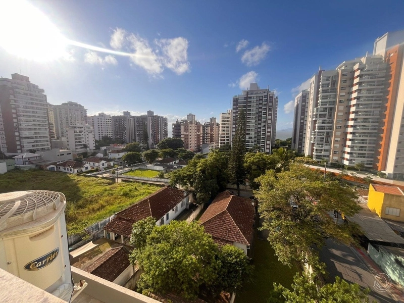 Apartamento na Agronômica com 3 dormitórios, sendo 2 suíte e 2 vagas: 28ª foto da galeria de imagens do imóvel