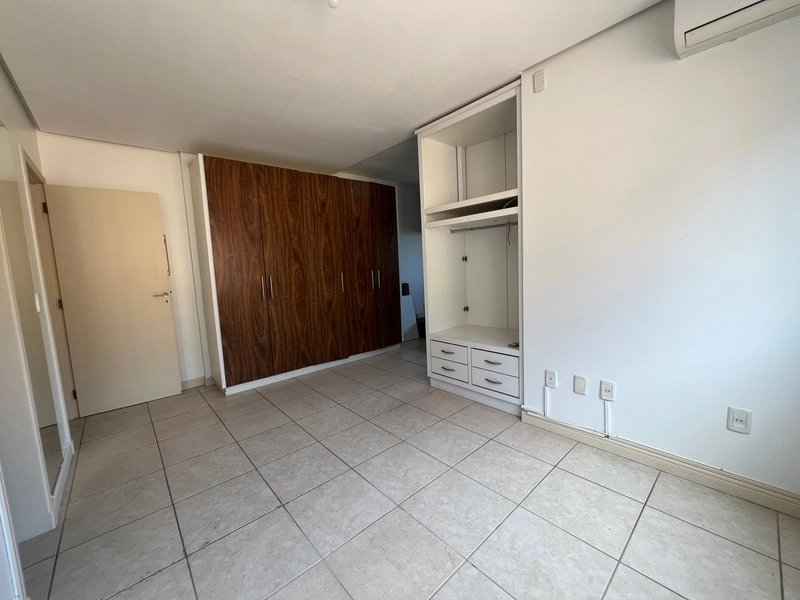 apartamento na Lagoa da Conceição com 3 suítes e 2 vagas - 137m²: 25ª foto da galeria de imagens do imóvel