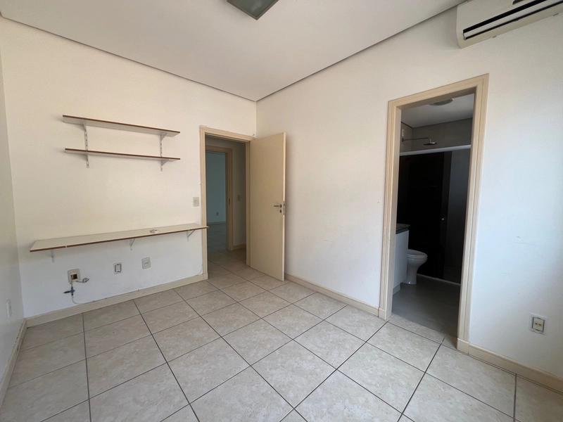 apartamento na Lagoa da Conceição com 3 suítes e 2 vagas - 137m²: 18ª foto da galeria de imagens do imóvel
