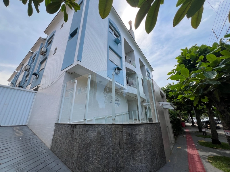 apartamento na Lagoa da Conceição com 3 suítes e 2 vagas - 137m²: 40ª foto da galeria de imagens do imóvel