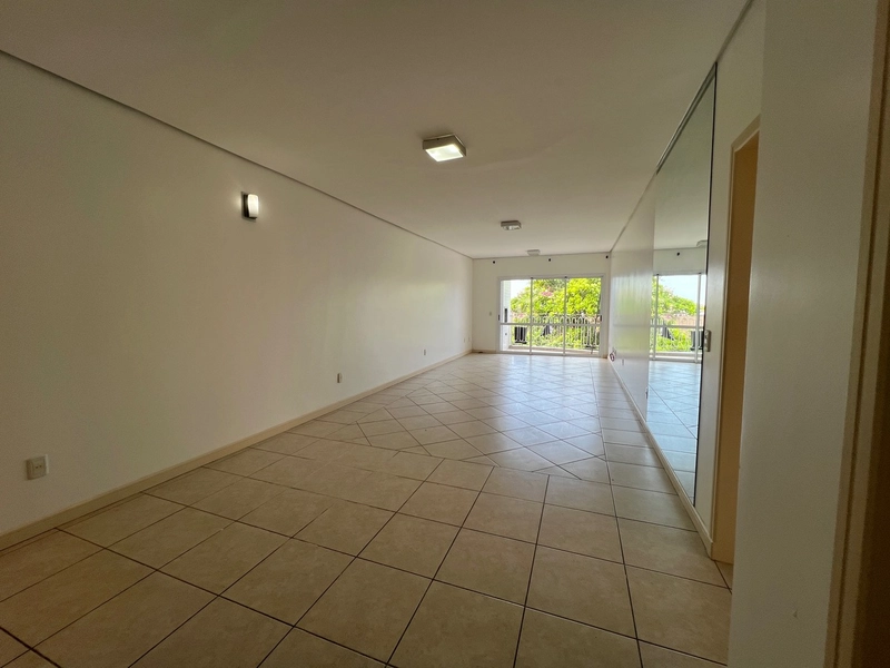 apartamento na Lagoa da Conceição com 3 suítes e 2 vagas - 137m²: 2ª foto da galeria de imagens do imóvel