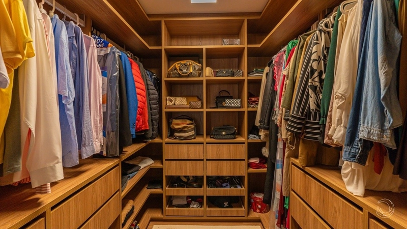 Apartamento no Centro com 4 dormitórios 1 suíte e 3 vagas: 17ª foto da galeria de imagens do imóvel