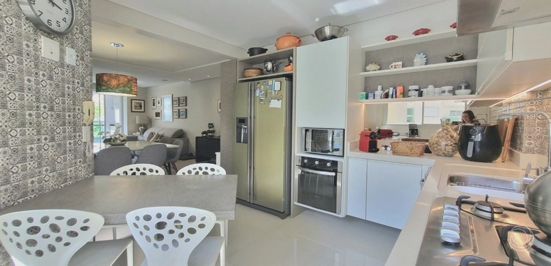 Apartamento no Itacurubi com 4 dormitórios sendo 1 suíte e 2 vaga: 9ª foto da galeria de imagens do imóvel
