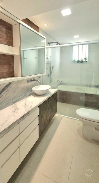 Apartamento na Beira Mar com 3 dormitórios, sendo 1 suítes e 1 vaga: 14ª foto da galeria de imagens do imóvel