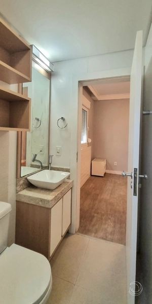 Apartamento na Beira Mar com 3 dormitórios, sendo 1 suítes e 1 vaga: 28ª foto da galeria de imagens do imóvel