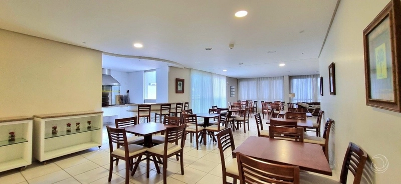 Apartamento na Beira Mar com 3 dormitórios, sendo 1 suítes e 1 vaga: 34ª foto da galeria de imagens do imóvel