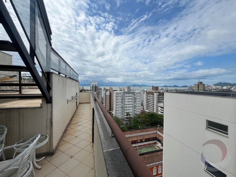 Cobertura no Centro com 2 dormitórios 2 suíte e 3 vagas - 268²: 42ª foto da galeria de imagens do imóvel