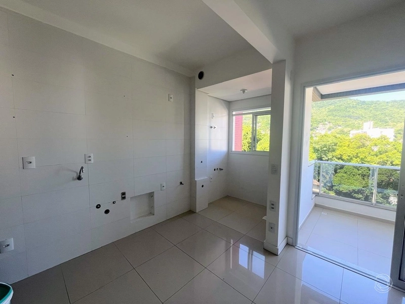 Apartamento no Itacurubi com 2 dormitórios, sendo 2 suítes e 2 vagas: 4ª foto da galeria de imagens do imóvel