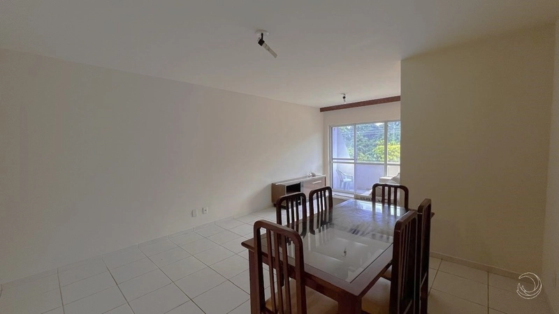 Apartamento no Córrego Grande com 3 dormitórios, sendo 1 suíte e 2 vgs: 2ª foto da galeria de imagens do imóvel