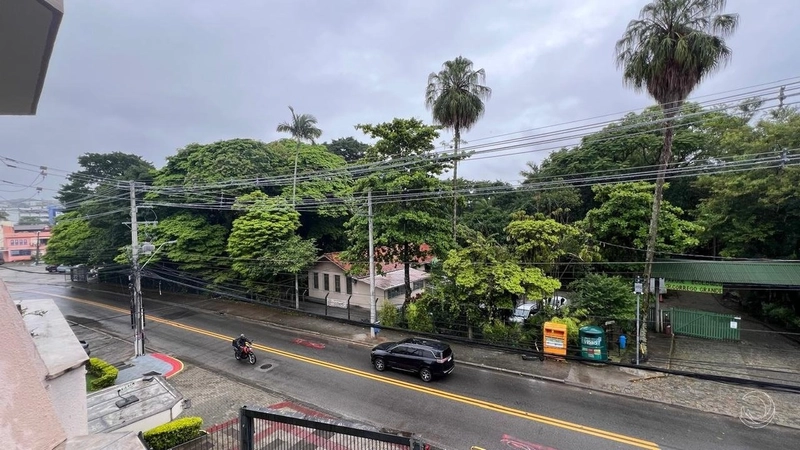 Apartamento no Córrego Grande com 3 dormitórios, sendo 1 suíte e 2 vgs: 4ª foto da galeria de imagens do imóvel