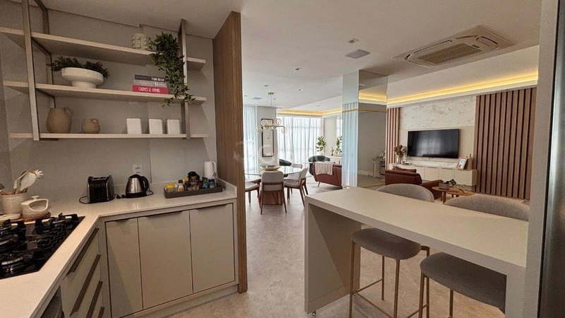 Apartamento na Beira Mar de frente com 4 dormitórios sendo 4 suítes: 11ª foto da galeria de imagens do imóvel