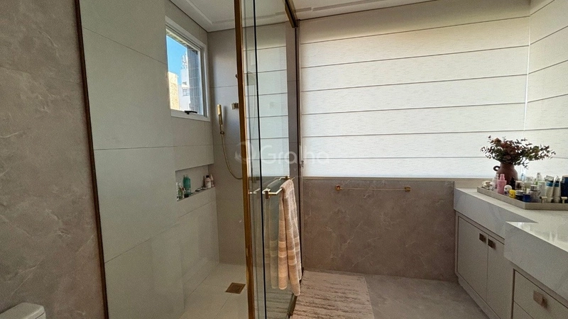 Apartamento na Beira Mar de frente com 4 dormitórios sendo 4 suítes: 33ª foto da galeria de imagens do imóvel