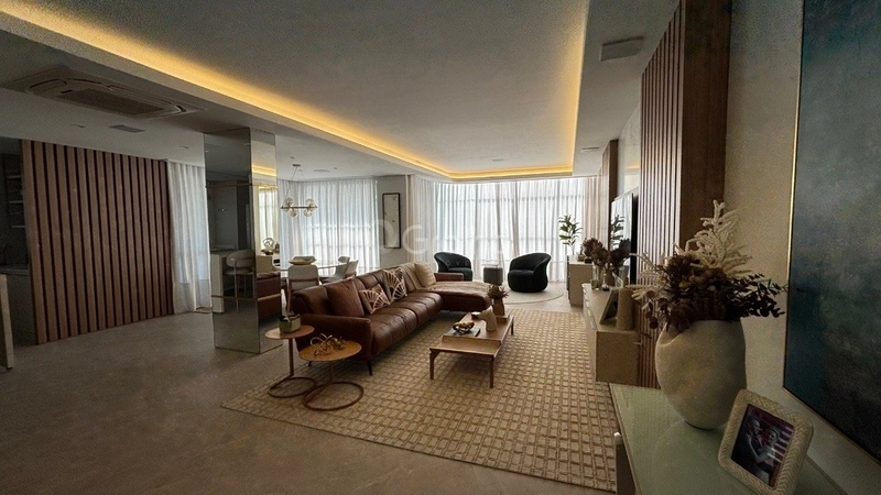 Apartamento na Beira Mar de frente com 4 dormitórios sendo 4 suítes: 2ª foto da galeria de imagens do imóvel