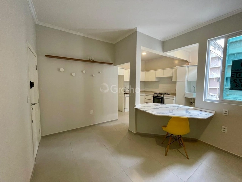 Apartamento a venda no Centro com 2 dormitórios: 2ª foto da galeria de imagens do imóvel