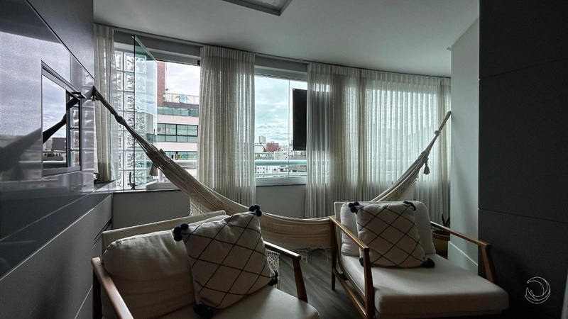 Apartamento no Centro com 3 dormitórios, sendo 1 suíte e 2 vagas: 9ª foto da galeria de imagens do imóvel