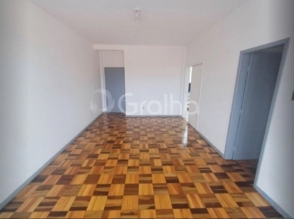 Apartamento a venda em Coqueiros com 3 dormitórios e 1 vaga: 4ª foto da galeria de imagens do imóvel