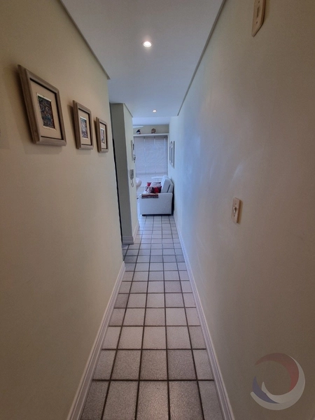 Apartamento Vista Mar em Canasvieiras com 3 dormitórios 1 suíte e 2v: 35ª foto da galeria de imagens do imóvel