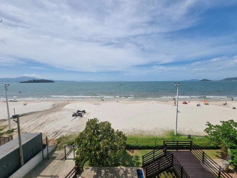 Apartamento Vista Mar em Canasvieiras com 3 dormitórios 1 suíte e 2v: 6ª foto da galeria de imagens do imóvel